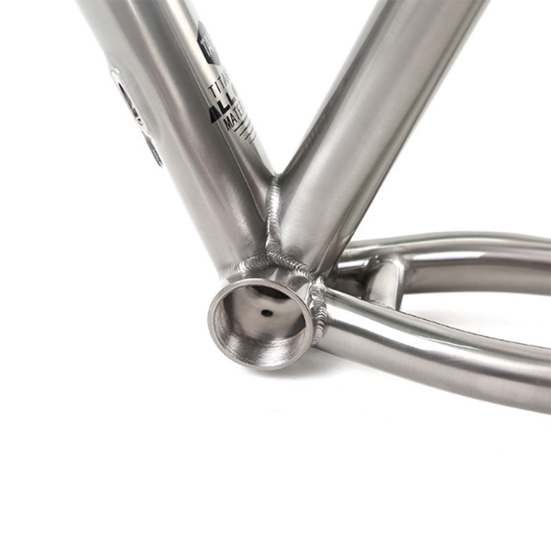 Titanium frame voor MTB-fiets, - Mountain Biking In The Uk recensie en prijs